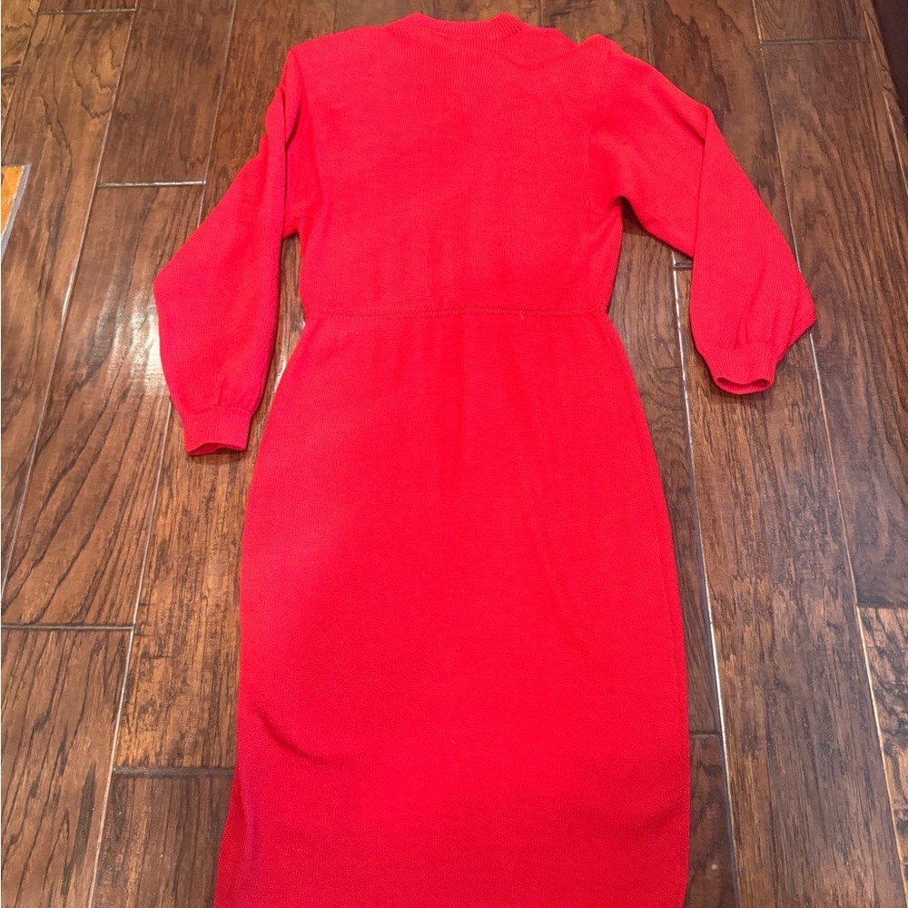 St. John Vibrant Red Long Sleeve Dress​​ - Picture 6 of 7
